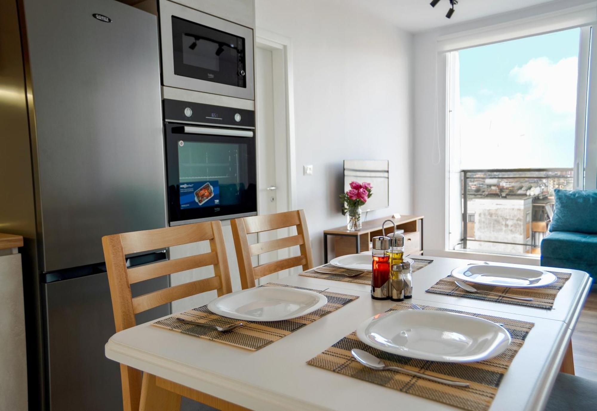 Urban Serenity City Skyline View Apartment 1 Тирана Екстер'єр фото