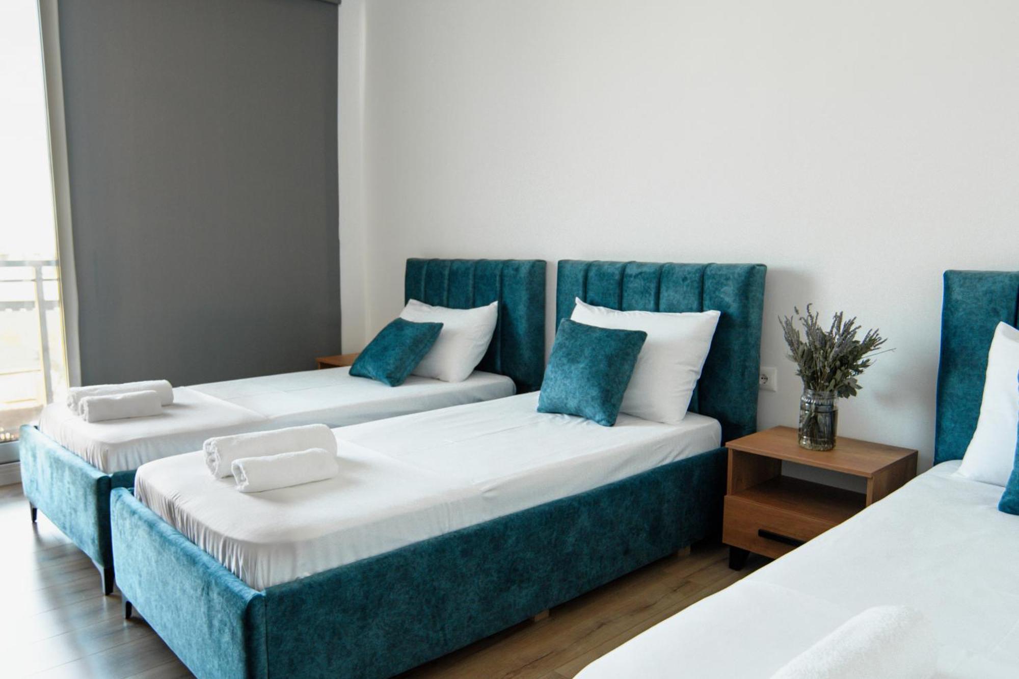 Urban Serenity City Skyline View Apartment 1 Тирана Екстер'єр фото